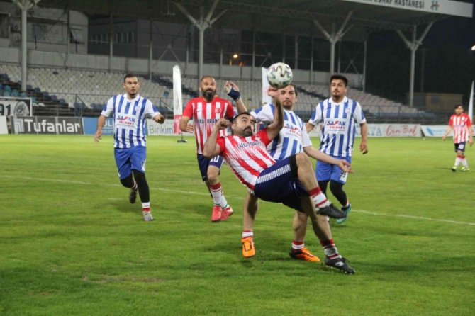 Fethiye Mahalleler Arası Futbol Turnuvası’nda Şampiyon Çamköy Mahalle Takımı Oldu