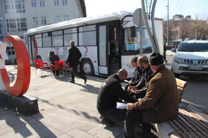Malazgirt’te Kan Bağışı Kampanyası