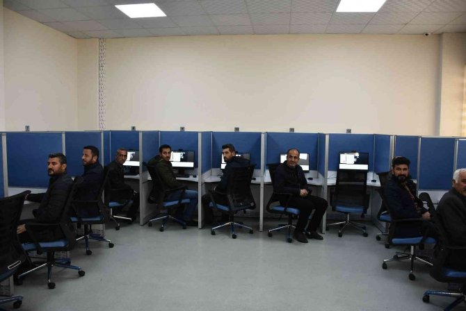 Nusaybin’de E-sınav Merkezi Açıldı