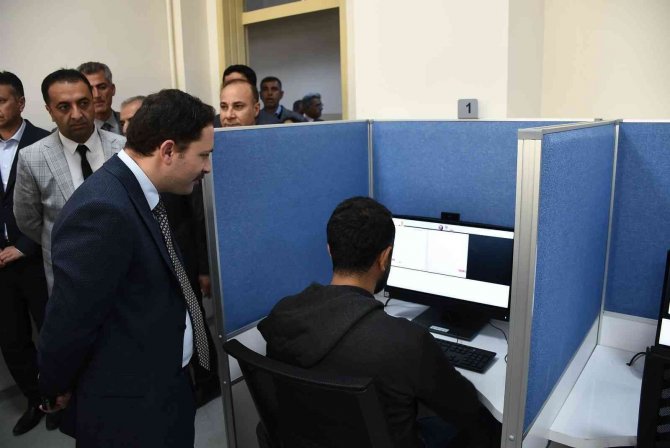 Nusaybin’de E-sınav Merkezi Açıldı