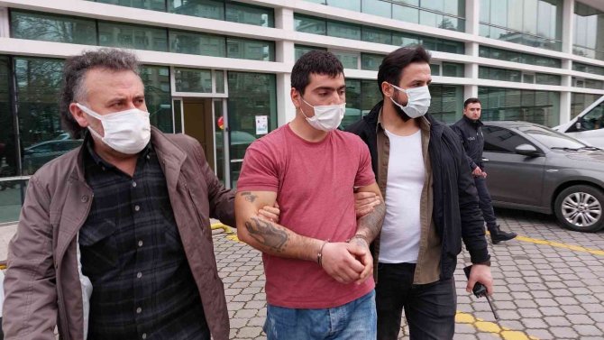 Mezbahada Tartıştığı İş Arkadaşını Bıçakla Öldürdü