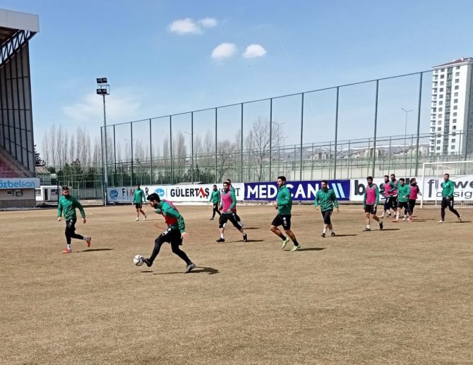 Sivas Belediyespor, İ̇negölspor Maçının Taktiğini Çalıştı