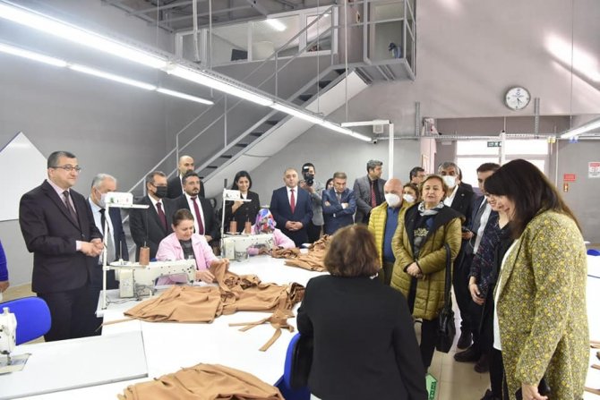 Tbmm Dilekçe Komisyonu Milletvekilleri Çan Belediyesi Kooperatif Çalışmalarını Yerinde İnceledi