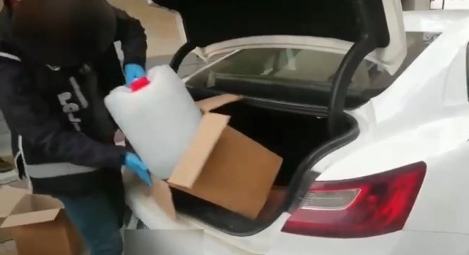 Tekirdağ’da Sahte Alkol Operasyonu: 105 Litre Sahte Ve Etil Alkol Ele Geçirildi