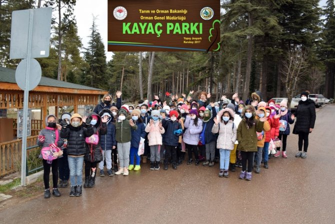 Fidanlığın Minik Ziyaretçileri Eğlenerek Öğrendi