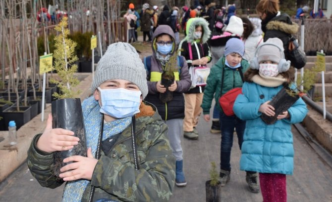 Fidanlığın Minik Ziyaretçileri Eğlenerek Öğrendi