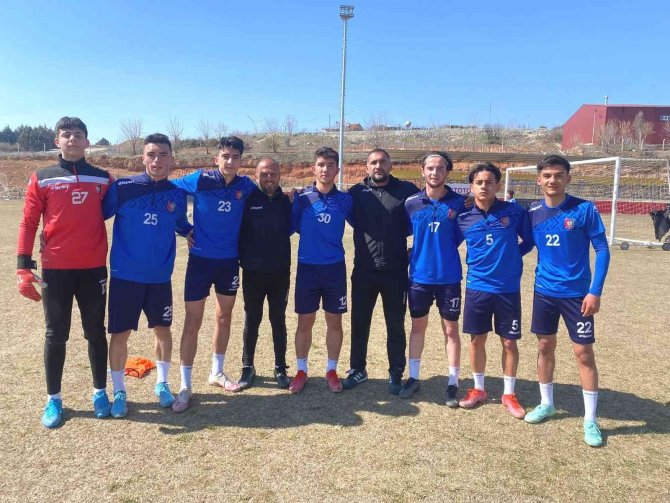Ümit Karan Geleceğin Uşakspor’unu Oluşturmaya Başladı