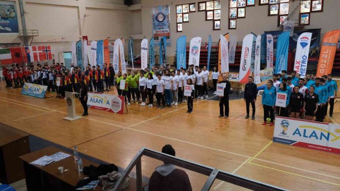 Ayak Tenisi Avrupa Festivali 6 Ülkeden 82 Sporcunun Katılımıyla Başladı