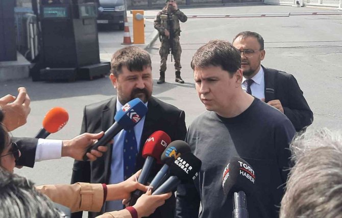 Ukraynalı Müzakereci Podolyak "Bugün Görüşme Sonuçları Cumhurbaşkanları Düzeyinde Bir Görüşme İçin Yeterlidir"
