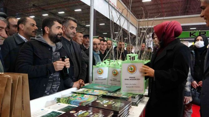 12. Van Doğu Anadolu Tarım Hayvancılık Ve Gıda Fuarı Kapılarını Açtı