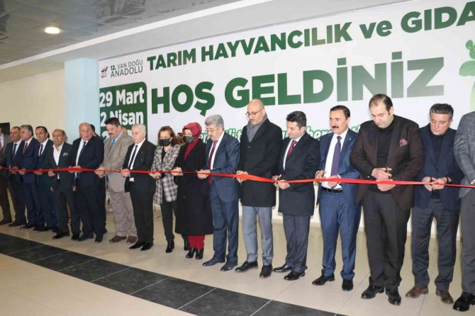 12. Van Doğu Anadolu Tarım Hayvancılık Ve Gıda Fuarı Kapılarını Açtı