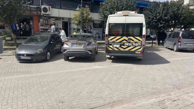 Zeytinburnu’nda Aileler Arasında Silahlı Kavga; 1’i Ağır 9 Yaralı