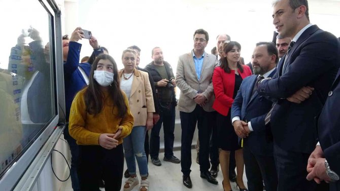 Kırsal Mahallede Geleceğin Yazılımcıları Yetişecek