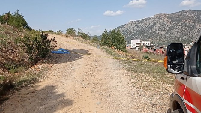 Yürüyüş Yaparken Fenalaşıp Hayatını Kaybetti