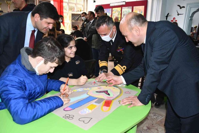 “Yaşayan Kütüphane” Törenle Açıldı