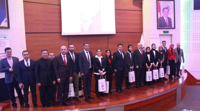 Öğrenciler Tarık Buğra’yı Anlattı