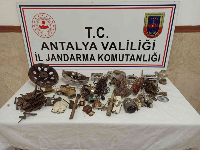 Manavgat’ta İnşaattan Hırsızlık Olaylarının Şüphelileri Yakalandı