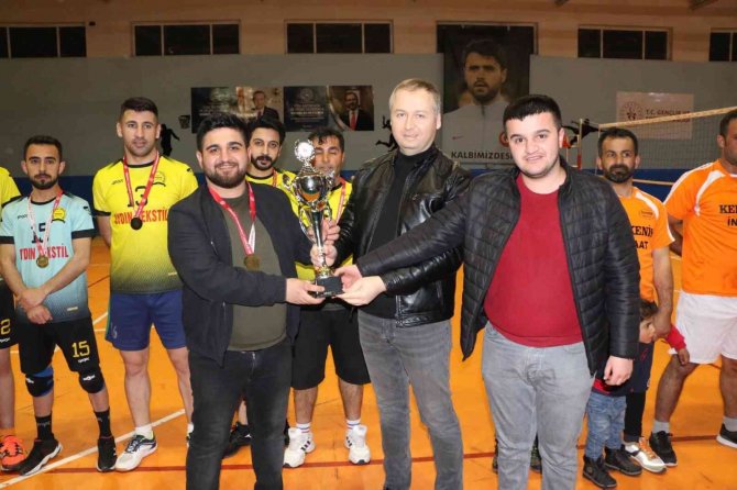 Hizan’da ‘Voleybol Turnuvası’ Sona Erdi