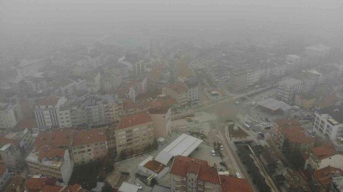 Burdur’da Yoğun Sis Etkili Oldu