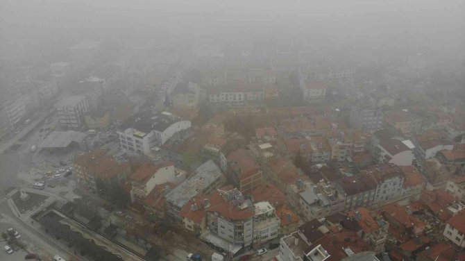 Burdur’da Yoğun Sis Etkili Oldu