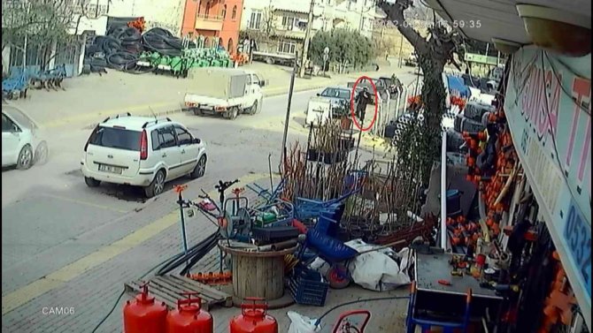 Böyle Çaldı...7 Dakikada Çalınan Otomobil 1 Saat Sonra Bulundu
