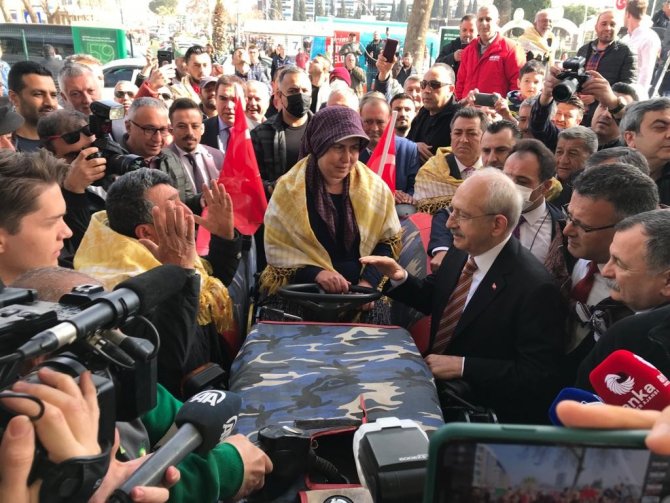 Çiftçilerden Kılıçdaroğlu’na Traktörlü Karşılama