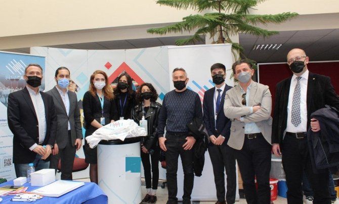 Geleceğin Mühendisleri Firmalarla Bir Araya Geldi