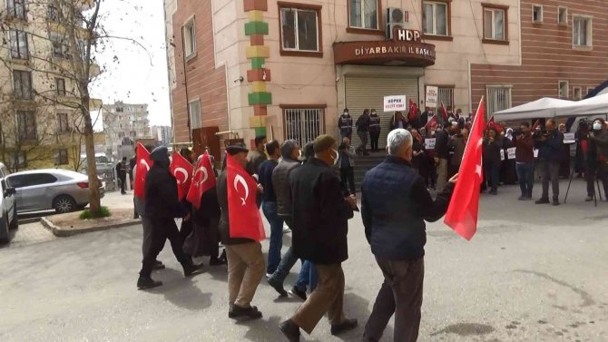Diyarbakır’da Evlat Nöbetine Katılan Aile Sayısı 279’a Yükseldi