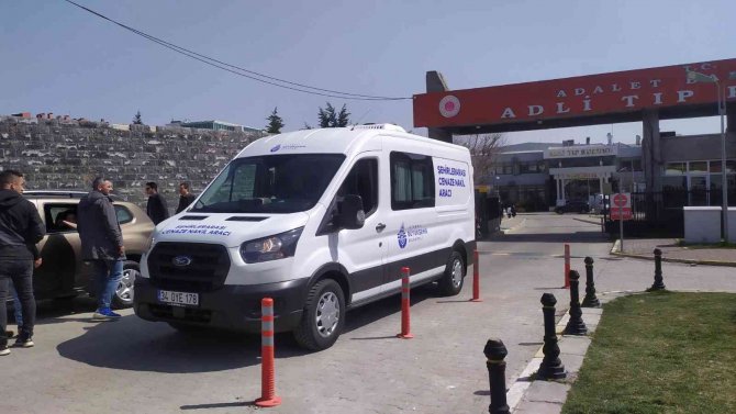 Bağcılar’da Kocasının Öldürdüğü Kadının Cenazesi Adli Tıp Kurumu’ndan Alındı