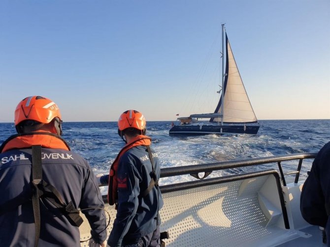 İ̇zmir’de Tutuklanan Göçmen Kaçakçılarının Sayısı 5’e Yükseldi