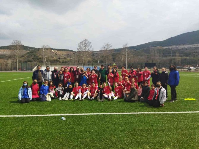 Kadınlar 3. Lig: Bilecikspor: 14 - Ağaköyspor: 0