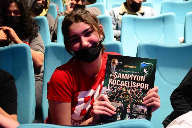 “Geçmişten Günümüze Kocaelispor” Etkinliğiyle Tarihe Işık Tutuldu