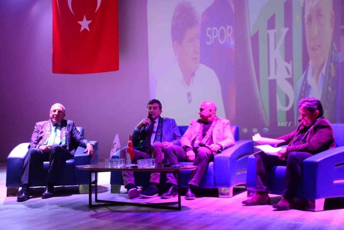 “Geçmişten Günümüze Kocaelispor” Etkinliğiyle Tarihe Işık Tutuldu