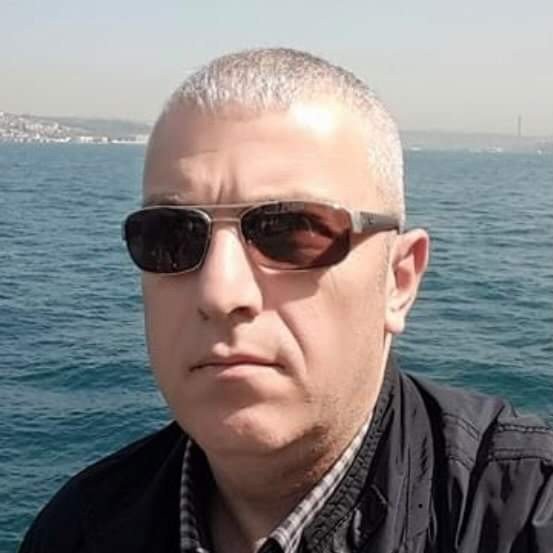 Devrilen Traktörün Altında Kalan Sürücü Hayatını Kaybetti
