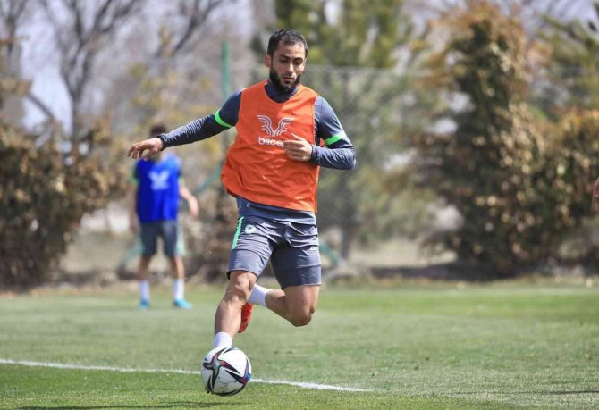 Konyaspor, Göztepe Maçına Hazırlanıyor