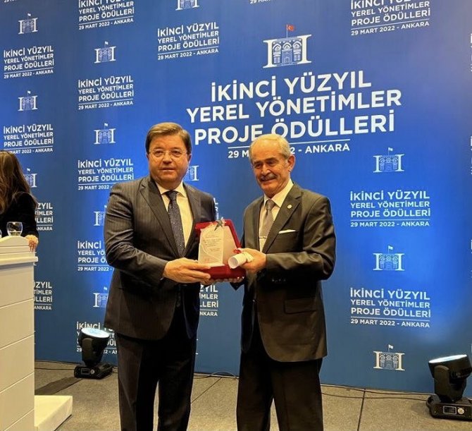 Maltepelilerin Şifa Kapısı Tıp Merkezi’ne Ödül