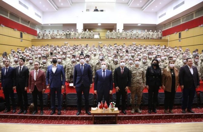 Mardin’de Güvenlik Korucularına Hizmet İçi Eğitim Semineri