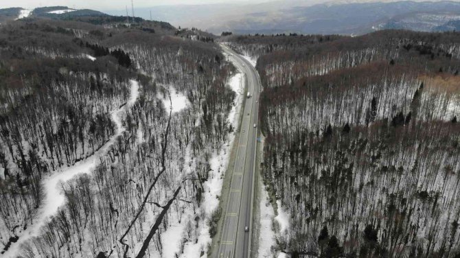 Aylarca Kar Esareti Yaşayan Bolu Dağı’nda Bahar Havası