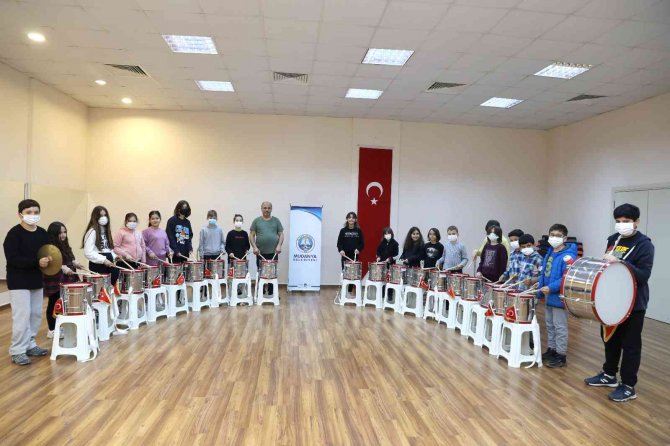 Mudanya Çocuk Bandosu 23 Nisan’a Hazırlanıyor