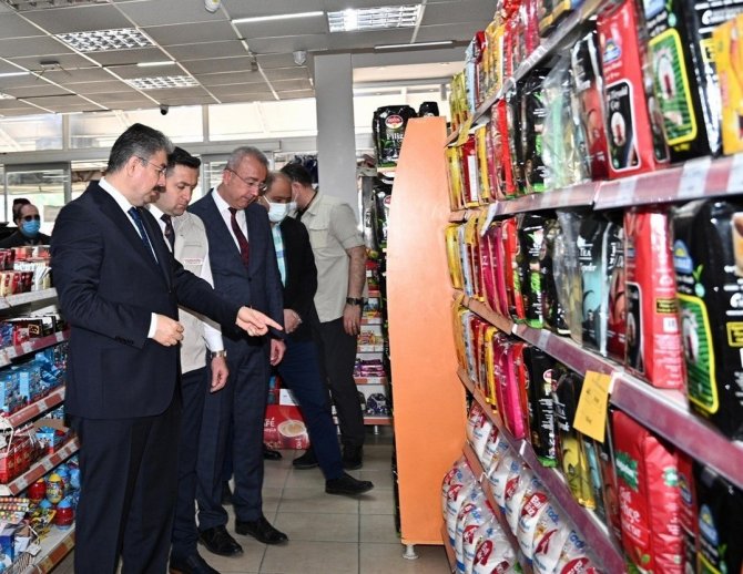 Osmaniye’de Sıvı Yağ, Şeker Ve Fahiş Fiyat Denetimi