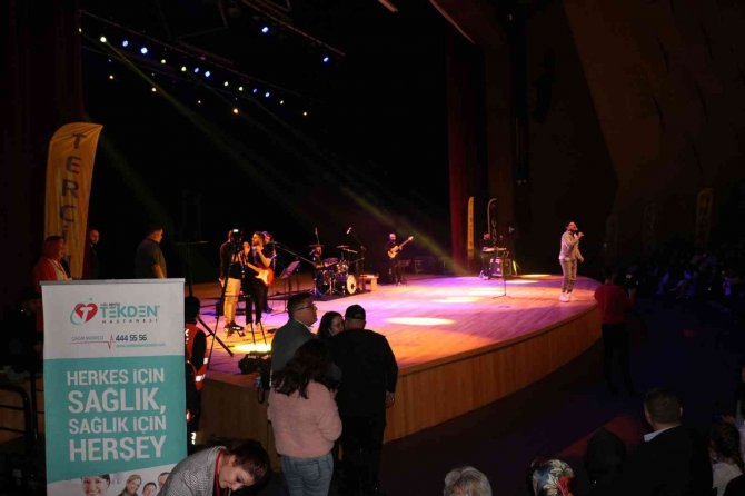 Özel Denizli Tekden Hastanesi’nin Sağlık Destekleri Devam Ediyor