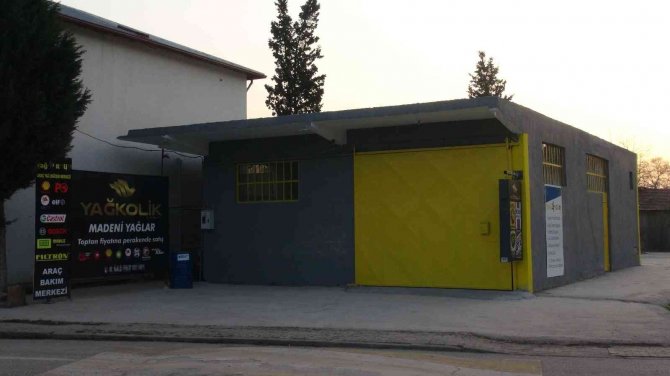 Üzerine Lift Makinesi Düşen İşçi, Hayatını Kaybetti