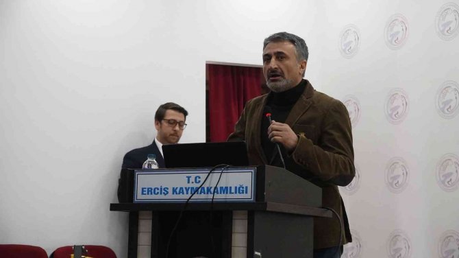 Yks’ye Hazırlanan Öğrencilere Seminer