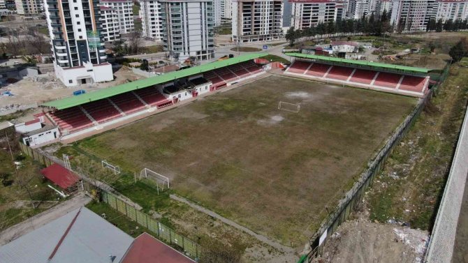 Derebahçe Stadı Fıfa Standartlarına Kavuşacak
