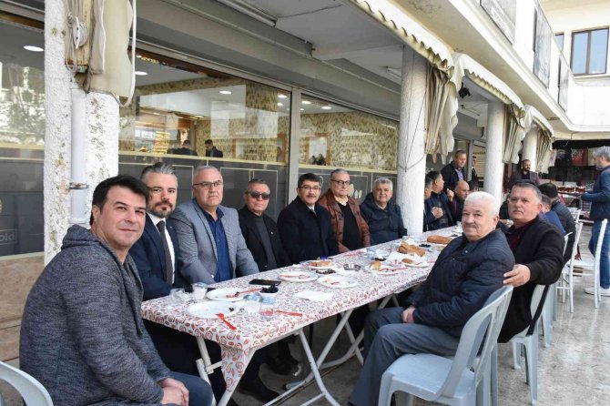 Havuzlu Çarşı Esnafından Başkan Çelik’e Teşekkür