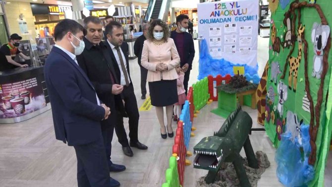 Minik Öğrenciler, İklim Değişikliğine Açtıkları Sergiyle Farkındalık Oluşturdu