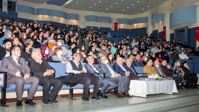 Tdk Başkanı Prof. Dr. Gülsevin, Selçuk Üniversitesinde Öğrencilerle Buluştu