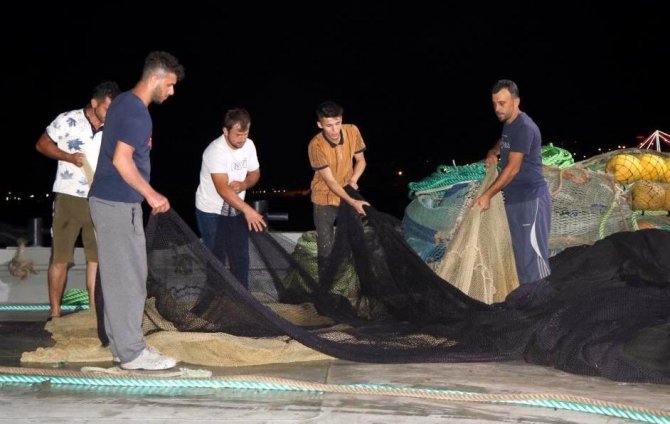 Mayın Sıkıntısı Yaşamayan Samsun’da Balıkçılar Çaça Avına Başladı