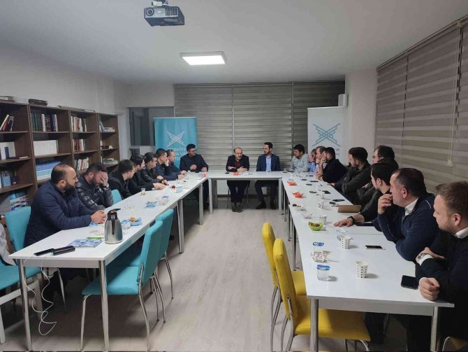 Vali Ustaoğlu Tügva’da Söyleşiye Katıldı