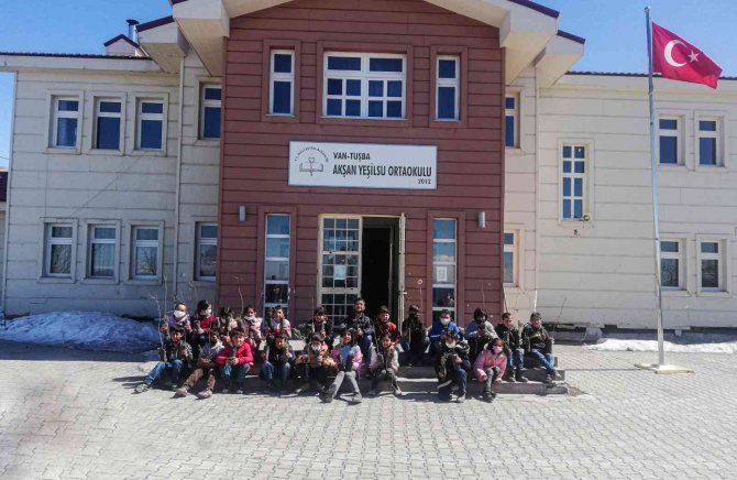 Van Büyükşehir Belediyesinden Öğrencilere Çevre Eğitimi